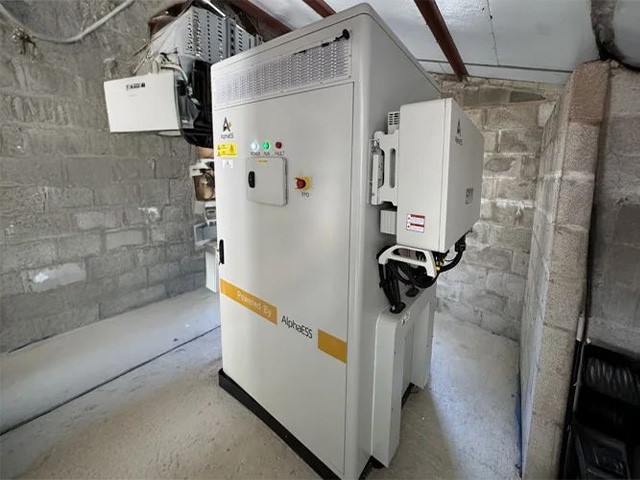 Single Phase String Inverter Single Phase String Inverter
